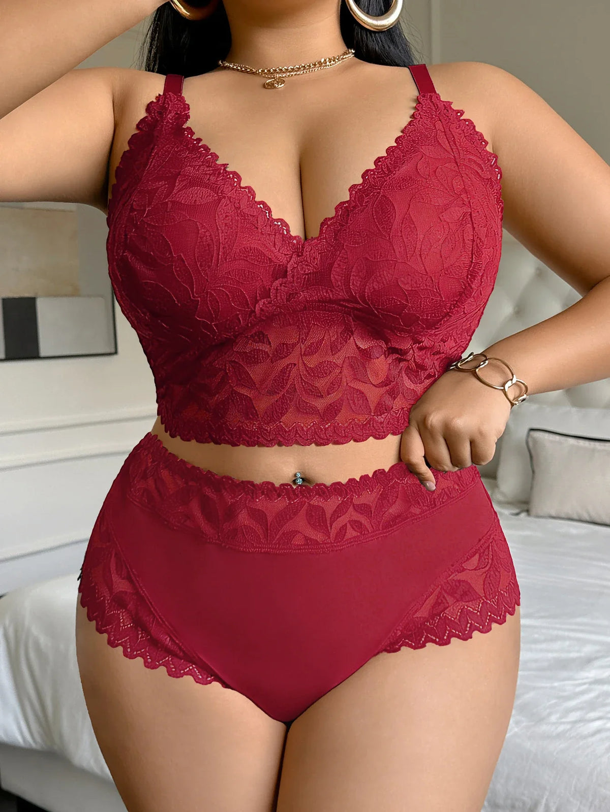 Blooming Lace ✨ Plus Size Floral Lingerie Set – Wireless Mesh Bra & Matching Panties